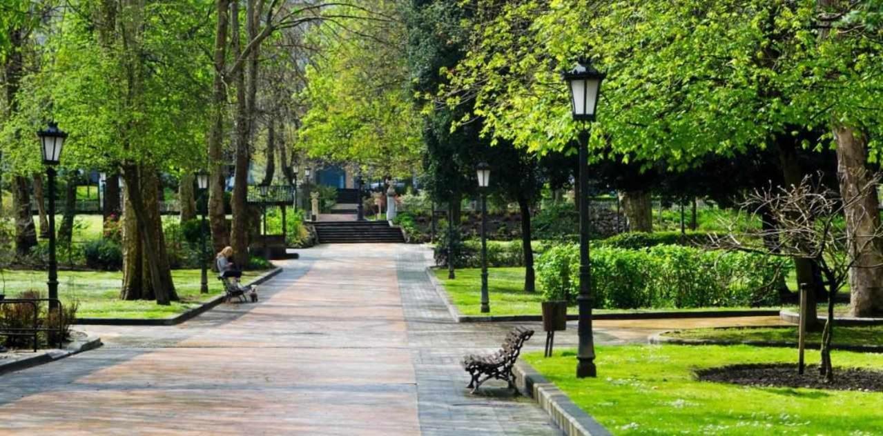 El Mirador De Uria Lejlighed Oviedo Eksteriør billede