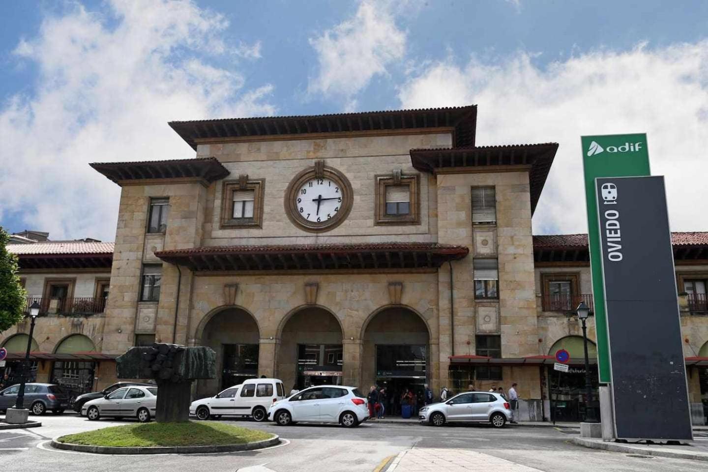 El Mirador De Uria Lejlighed Oviedo Værelse billede